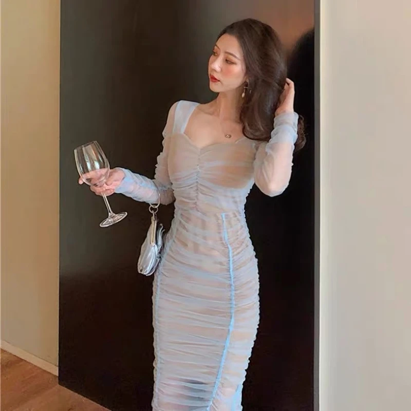 US $21.89