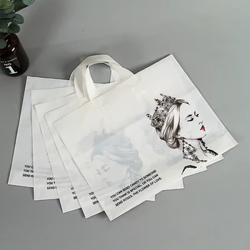 

50pcs New Queen Girl Plastic Bag Clothing Tote Bag Thicken Gift Bags Cute Party Accessories Wholesale