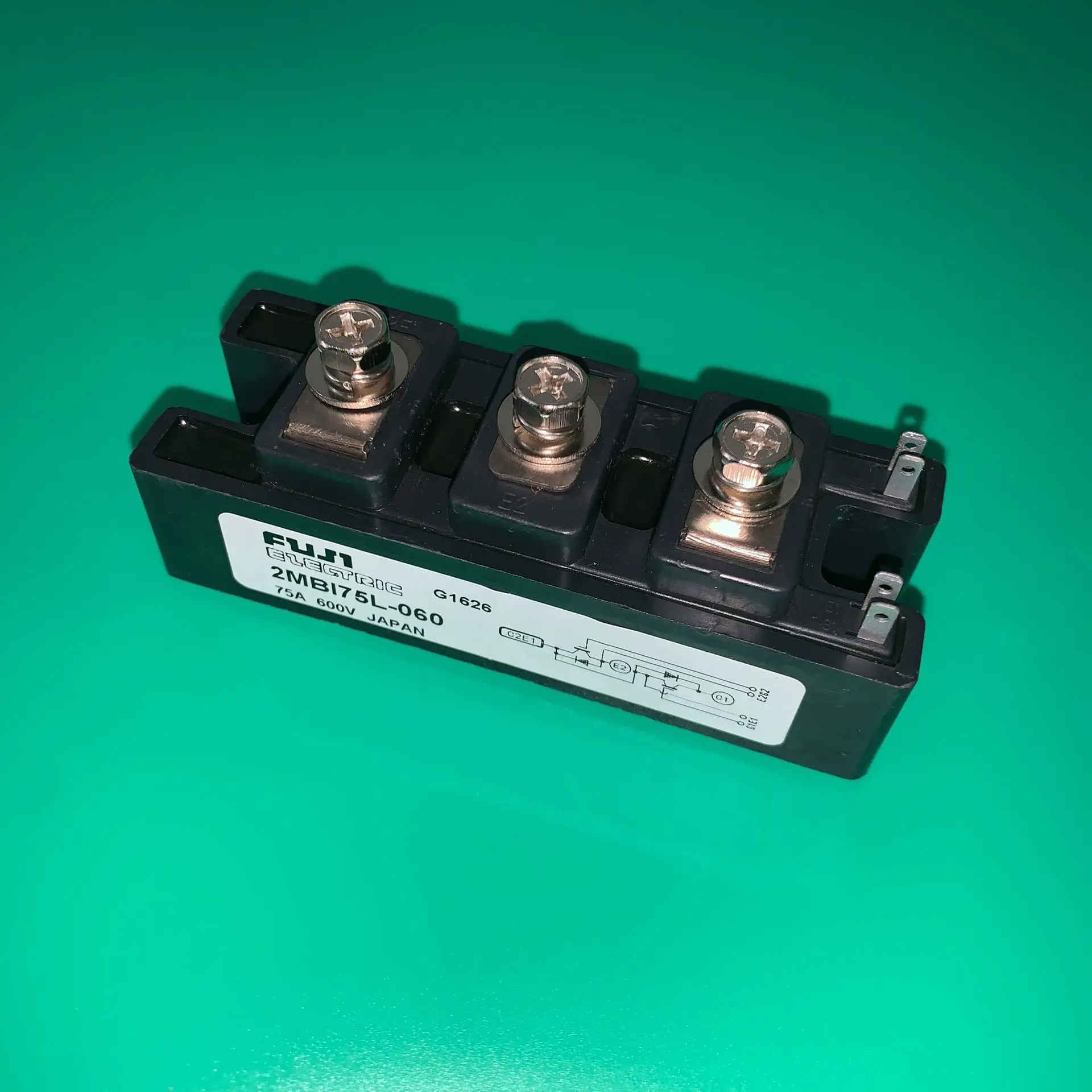 

2MBI75L-060 модуль IGBT 600 V 75A 2MBI75L060