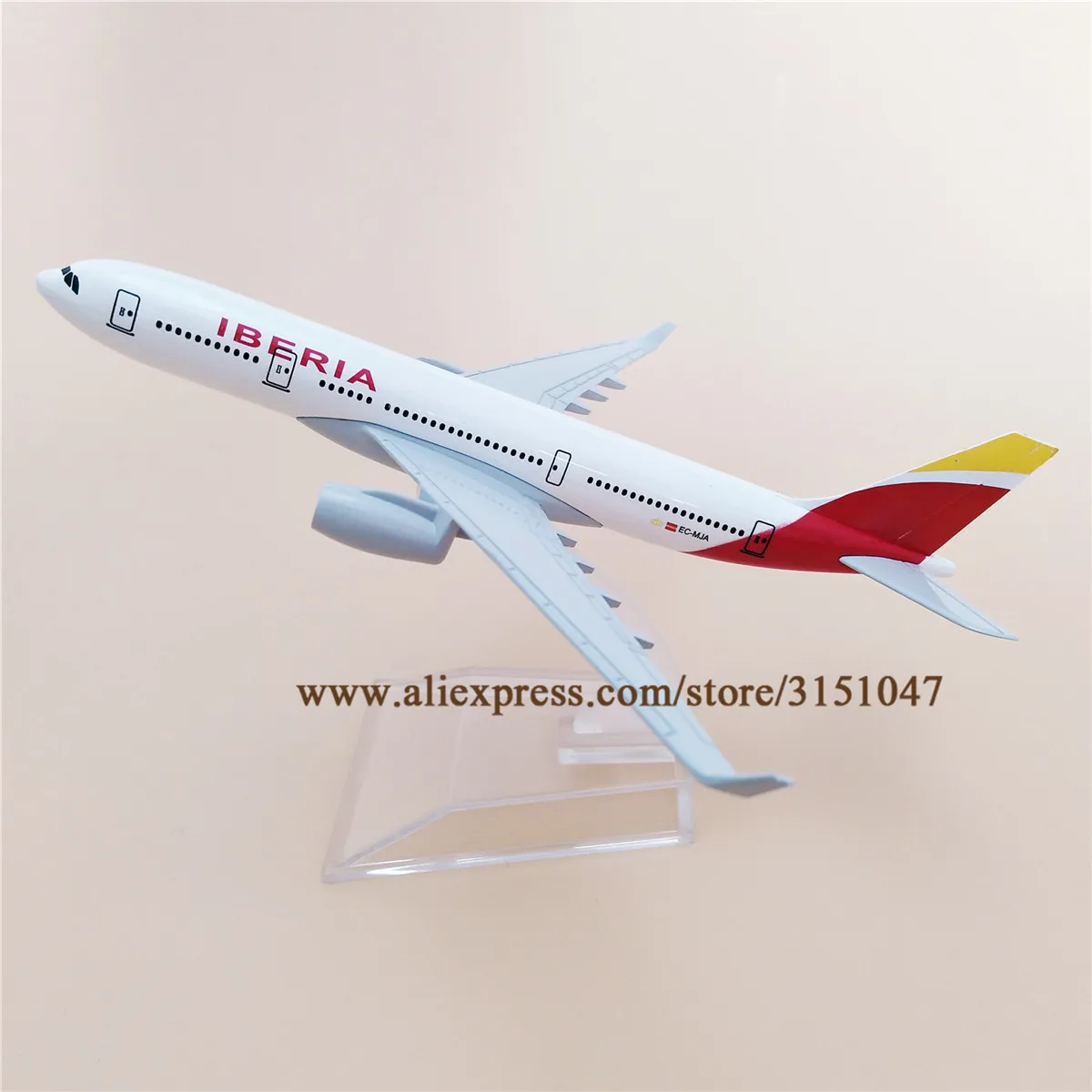 

Alloy Metal Spain Air IBERIA A330 Airlines Airplane Model IBERIA Airbus 330 Plane Model Stand Aircraft Kids Gifts 16cm