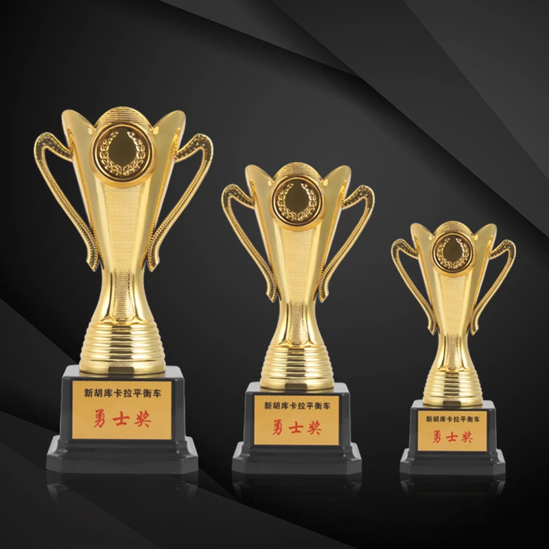 

Free Customized Trophy Cup Award Trophies Sports Gold Plated Trophy Cup Ceremony Team Sports Competition Craft Souvenir Trofeu