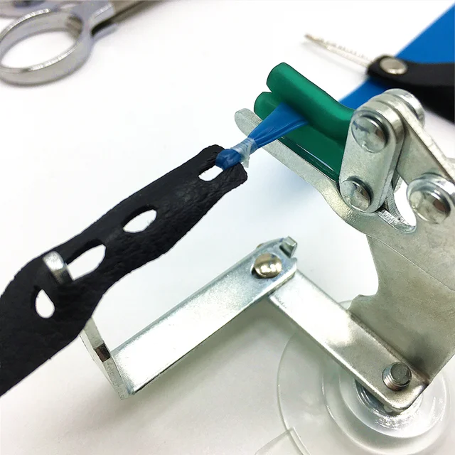 Small Tied Rubber Tool Assistant for Flat Rubber Band Slingshot Catapult Portable Rubber assistant 3
