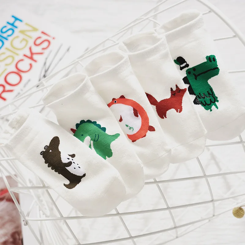 

Cartoons Casual Women's Socks Harajuku Cotton socks Animal Dinosaur Print Non-slip Woman Sock Mujer kawaii Girl sock S-098