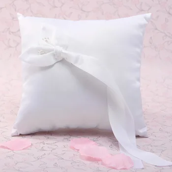 

20cm x 20cm White Color Calla Lily Ring Pillow with Satin Ribbon
