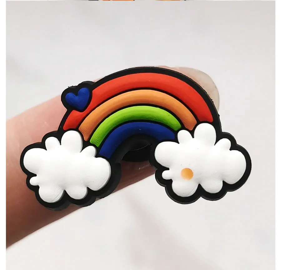 Novelty 1pcs Smiley Rainbow PVC Shoe Charms Sandal Accessories Garden Shoe Buckle Decoration For Kids Party X-mas Gift Croc Jibz