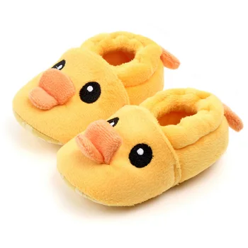 

Baby Cartoon Duck Shoes Coral Fleece Yellow Newborn Toddler Shoes First Walker Shoes Soft Sole Prewalker Crib Shoes