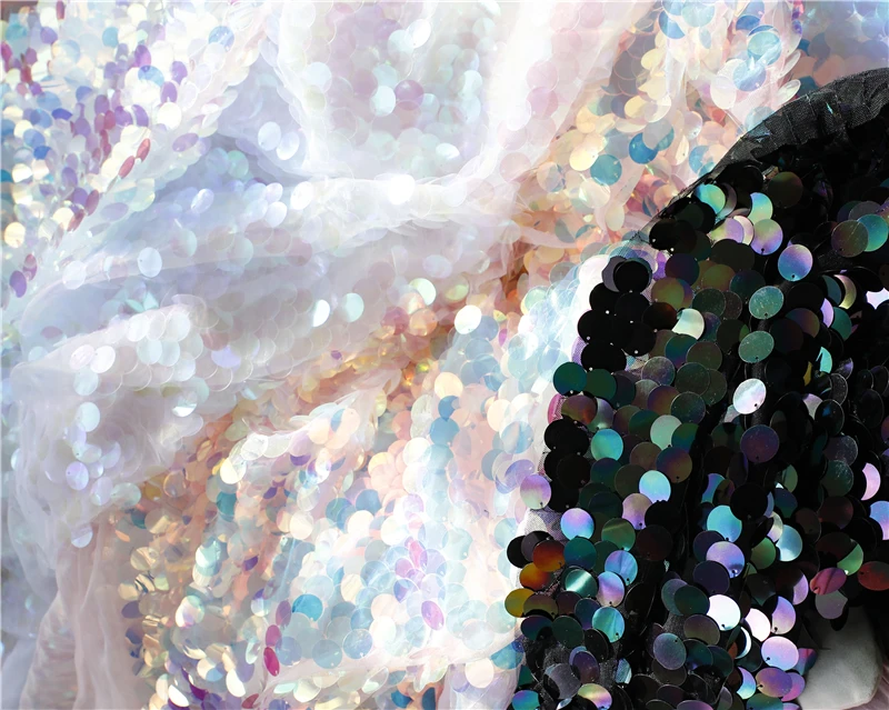 Imitation Mermaid Scales Round Sequined Tablecloth Birthday Party Background Party Decoration Dream Wedding Round Table Cover Imitation Mermaid Scales Round Sequined Tablecloth Birthday Party Background Party Decoration Dream Wedding Round Table Cover