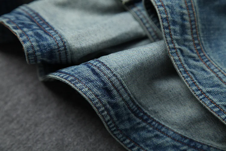 12105320016_277691265