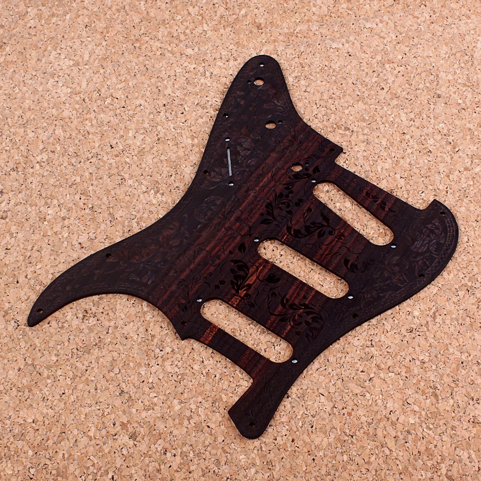 Vintage Carved SSS Guitar Scratch Plate for ST Music Instruments Accs Brown, Made of Quailty Rosewood Material