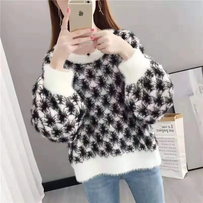 autumn and winter new round neck pullover casual ladies pure cashmere sweater short sweater loose knit bottoming shirt