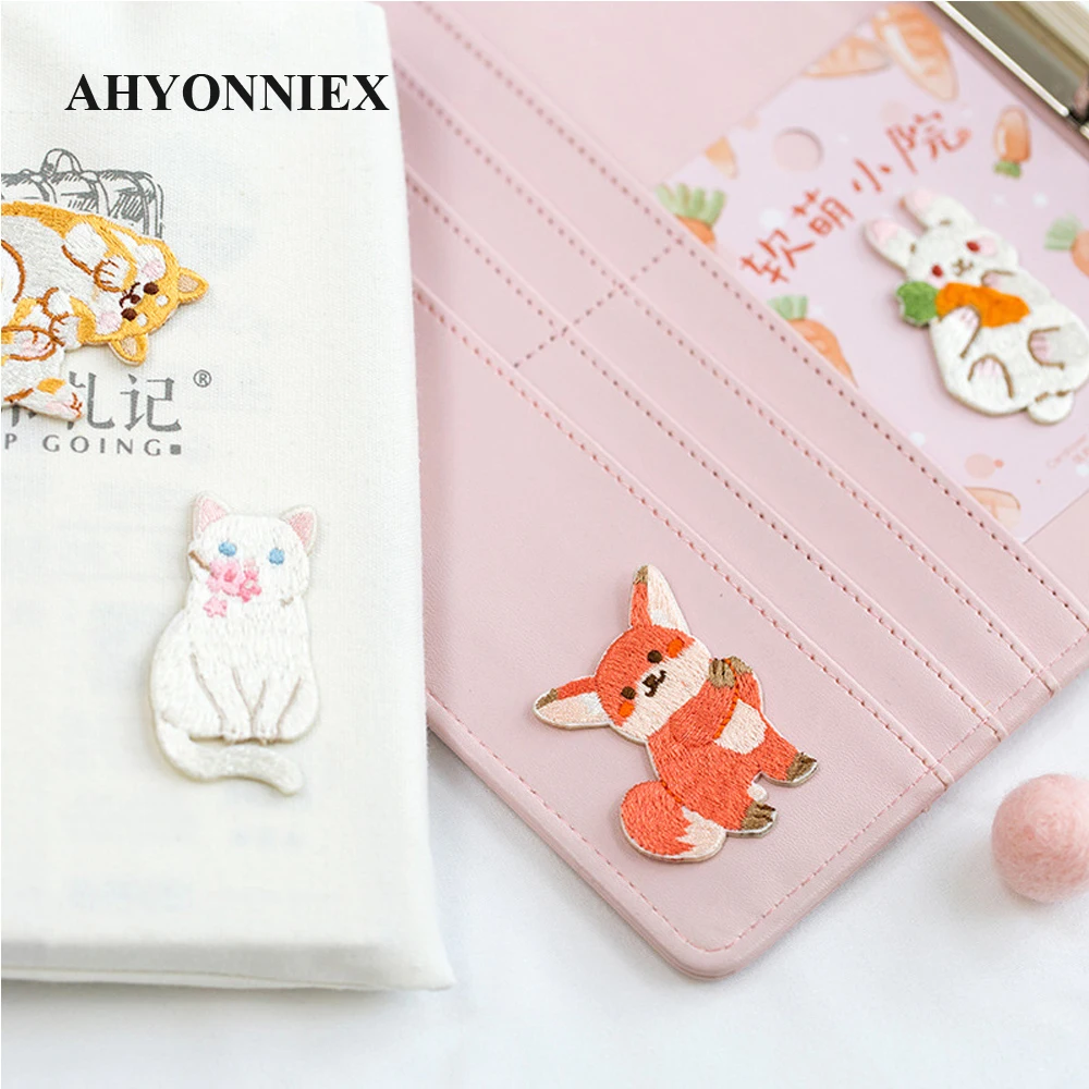 AHYONNIEX Nette Fox Shiba Katze Hund Kaninchen Patch Eisen Auf Patches Abzeichen Für Kleidung Aufkleber Jeans Student Rucksack DIY Applique