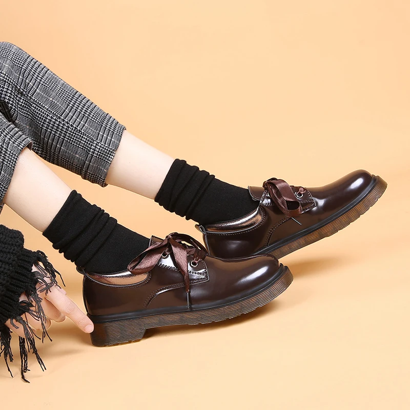 

Damyuan Women's Shoes 2020 New Fashion Oxford flats woman loafers shoes New Patent Leather shoes woman Casual Women's Flats