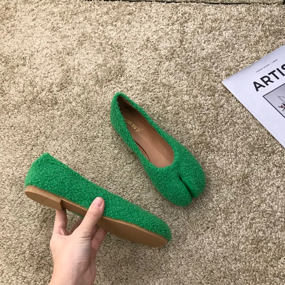 Качественные туфли Ниндзя Таби из овечьей шерсти в японском стиле; Низкие туфли без каблуков; Роскошные теплые женские тонкие туфли на меху; брендовые мокасины; лоферы