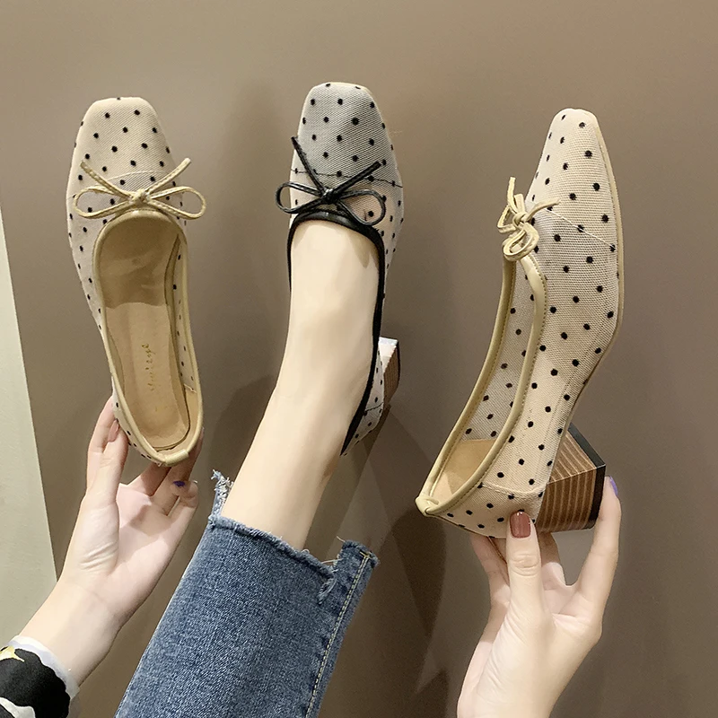 

Net Red Wave Point Peas Shoes Female 2019 New Autumn Fashion Version of the Small Fresh Bow Square Head Breathable Thick Shoes