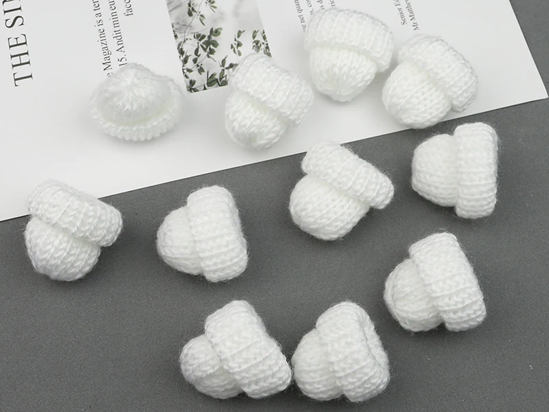 10-50 шт. вязаные цветные мини-шляпы DIY ремесленные поставки детский головной убор аксессуары для волос брошь вязаные украшения-игрушки маленькая шапочка