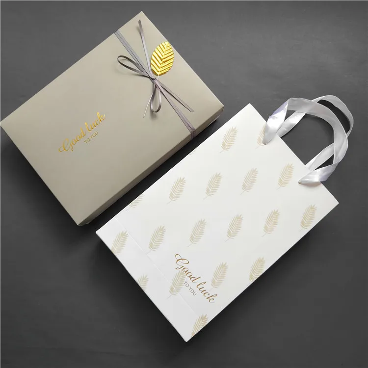 100 x Upscale Stamping Egg-Yolk Gift Box New Gray Good Luck Moon Cake Nougat Boxes Holder With Feather Handmade Bag