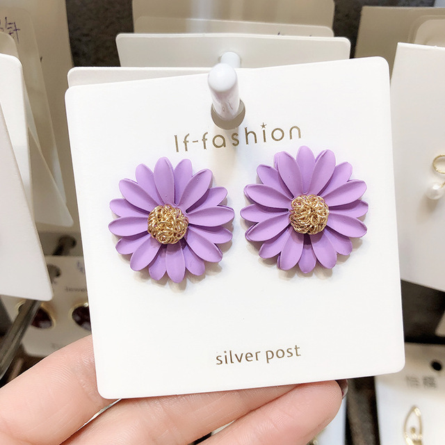 Daisy Stud Earrings for Women Jewelry Sweet Candy Girl Fresh Petal Gift Gold Wire Ball Fashion Korean Earrings