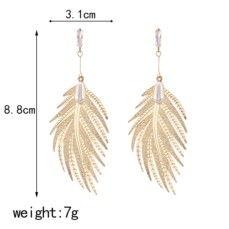 Корейские серьги с жемчугом и кристаллами длинные капельки листьями перьями для