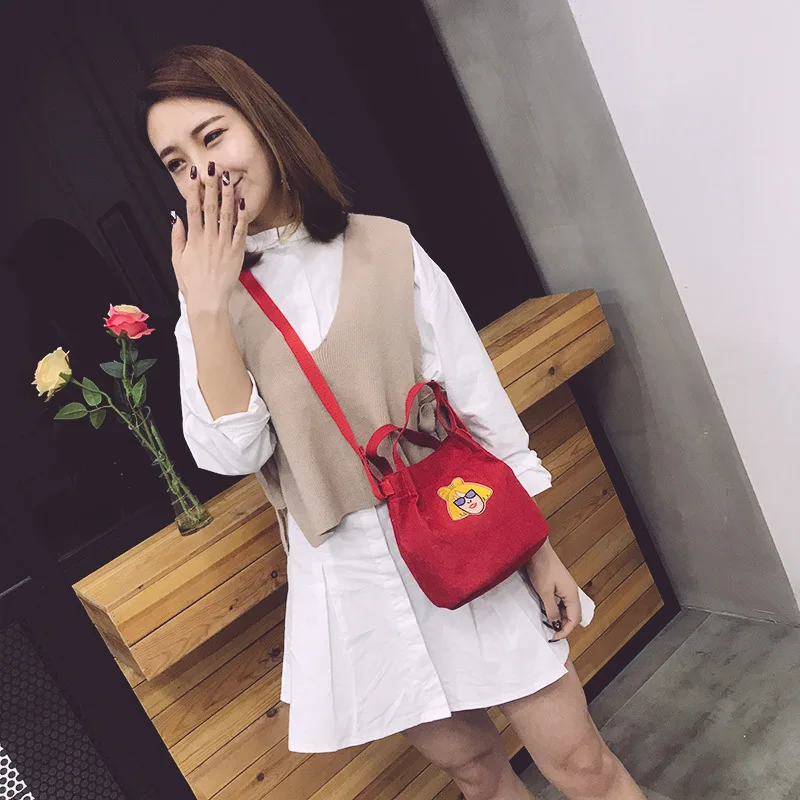 

Customized single shoulder portable multi-purpose canvas bag simple leisure shopping bag