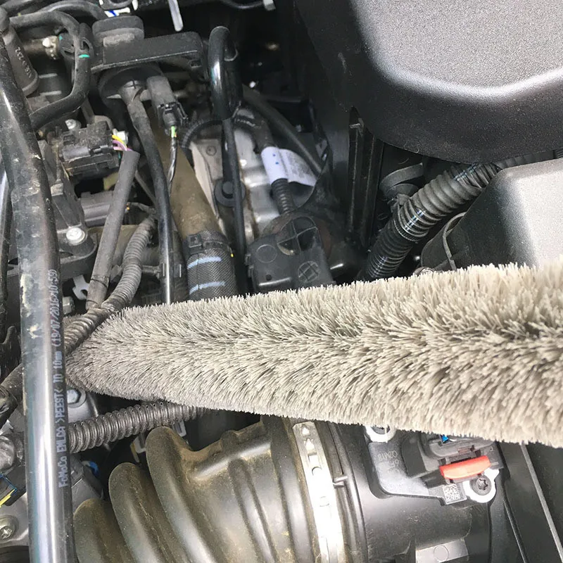 Щетка для моторного отсека длинное гибкое моющее средство с удобной ручкой
