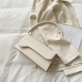 

Women bag 2020 spring and summer new wave Korean version of the wild unique shoulder bag fashion portable small armpit bag