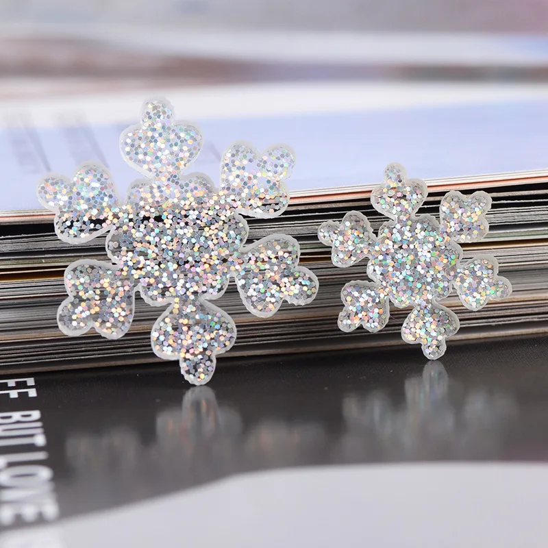

10pcs Resin Transparent Snowflake Christmas Mobile Phone Case DIY Accessories for Making Hair Accessories and Hairpin Materials