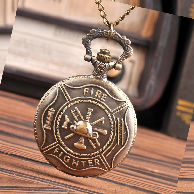 

Quartz pocket watch Large Vintage Bronze Letter"G" with Two Sword Stripe Retro Best Gift Pocket Watch with