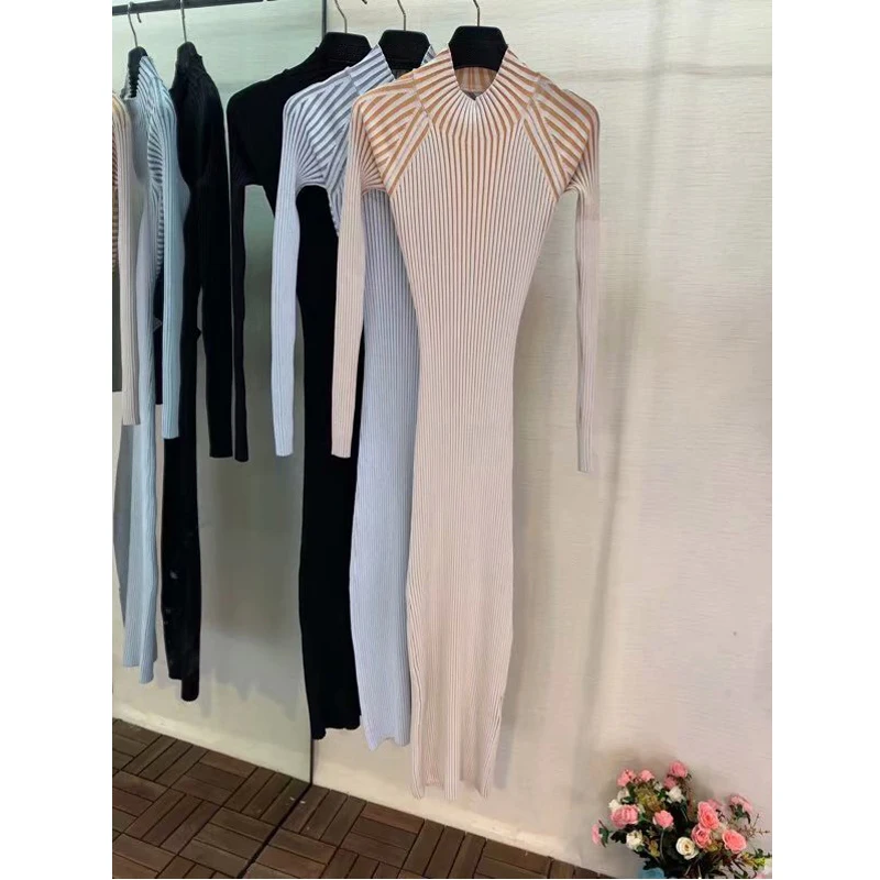 

9.8 2019 Early Autumn women O-neck Backless Hollow Out long sleeve solid Collect waist knitted dress