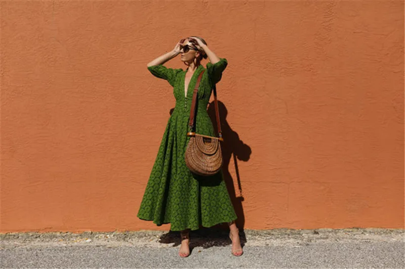 11516081384_2061676148