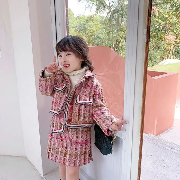 

Children's suit winter 2019 new girls small fragrance quilted thickening princess coat girls baby short skirt tide