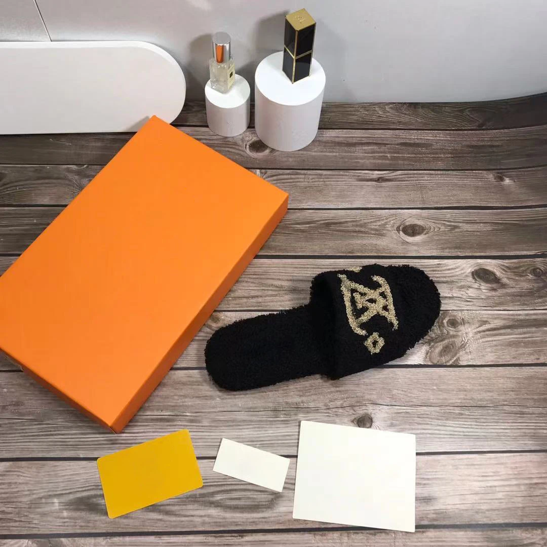 Luxury brand designer 2021 autumn and winter new cotton shoes high quality customized famous brand women's wool shoes indoor