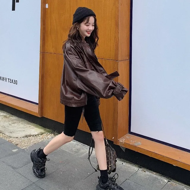 Европейская станция рукав летучая мышь мульти-карман с длинным рукавом pu кожа черный блестящий свободный жакет Женская Повседневная куртка из искусственной кожи F105