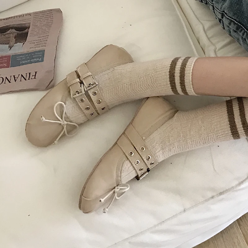 MIULAMIULA/фирменные дизайнерские туфли; коллекция года; Сезон Зима; Новинка; модные милые балетки на плоской подошве с бантиком-бабочкой; женская теплая Повседневная обувь с носками