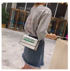 2019 Новая трехмерная маленькая квадратная сумка с буквенным лазерным металлическим одним плечом наклонная женская сумка