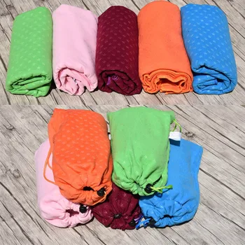

Microfiber Flannel Quick Drying Towel Portable Foldable Sweat Absorbent Yoga Mat Towel For Fitness Exercise Pilates Training