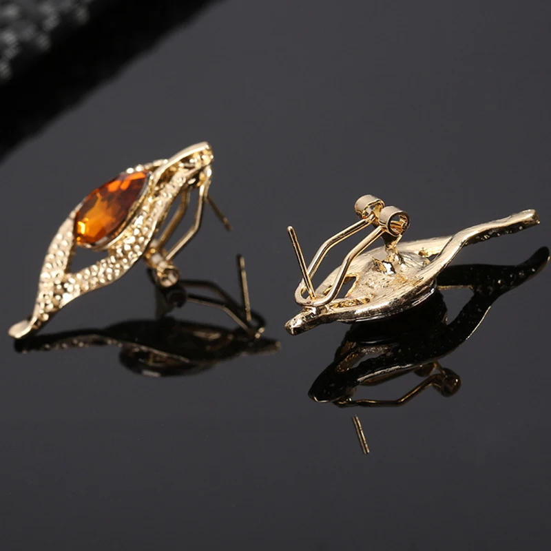 2819007090_1068890304