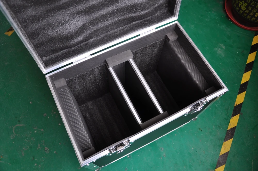 2в1 Roadcase Pack 19x12 Вт Светодиодный луч с движущейся головкой света RGBW с переменной фокусировкой светодиодный запираемый блок питания Con IN/OUT управление универсальным DMX контролером