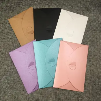 

12pcs/Lot With Heart Candy Color Kraft Paper Bags For Wedding Invitation Card Gifts Packaging Supplies Cardboard Bags Wholesale
