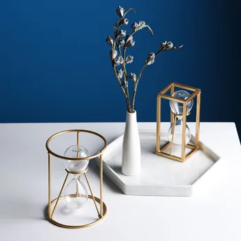 

Hourglass clock ornaments Nordic luxury golden hourglass creative hourglass timer modern window desktop home decoration