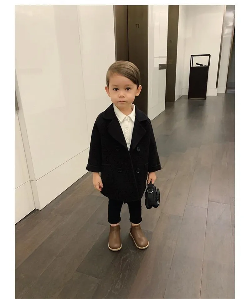 12161760396_773054496