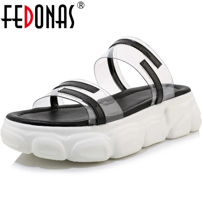 

FEDONAS Basic Concise Women Sandals Platforms Summer Slippers Round Toe Shoes Woman Vintage Basic New Arrival 2020 Shoes Woman