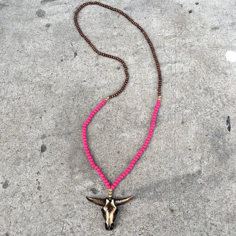 Boho-vintage-collar-de-hueso-de-vaca-artificial-tauren-cr-neo-colgante-mujeres-collar-largo-punk (3)