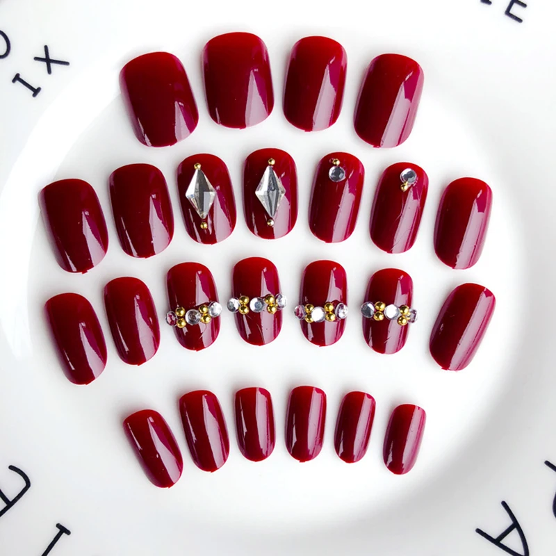 24 шт винно-красный Искусственный Полный Алмазный дизайн поддельные ногти панк накладные ногти полное покрытие нажмите на Ноготь Советы короткий ноготь искусство