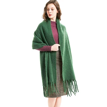 

2019 Europe and America autumn and winter fashion new thick tassel circle sand solid color scarf shawl ladies thick scarf shawl