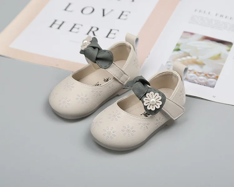 Baby Girl Bow Flower Shoes 1-3 Years Old Soft Bottom Princess Toddler Shoes Baby Infant Shoes Baby Leather Shoes
