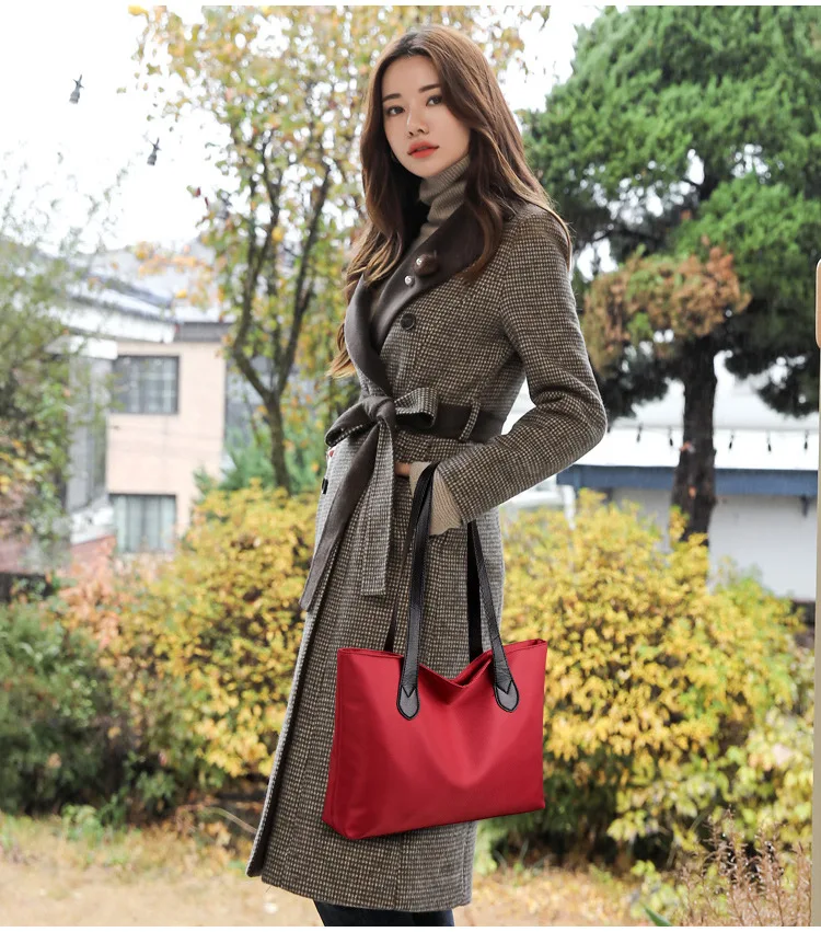 

Women Fashion Handbag Simple Large Capacity Shoulder Bag