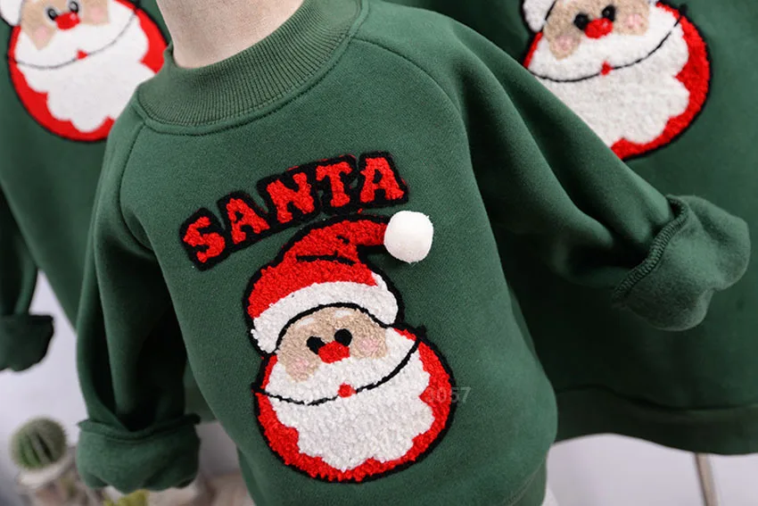 Семейные комплекты на Рождество и Рождество; зимние теплые свитера с вышитым Санта Клаусом; Семейные свитшоты с капюшоном; подарок на год