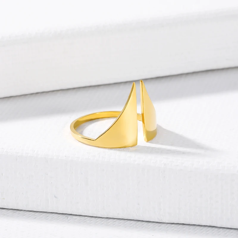 

2019 Minimalist Gold Ring Triangle Geometric Ring Golden Glamour Men's Ring Adjustable Ring Gift for Best Friend Birthday Gift B