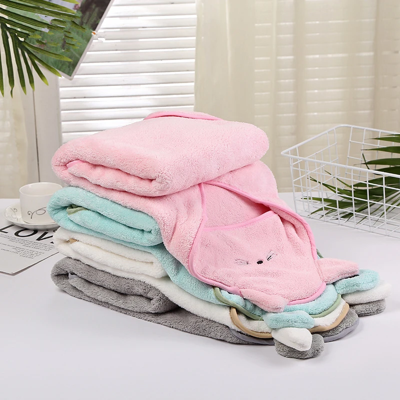Asciugamano da bagno per neonato con cappuccio Asciugamani per neonato in pile di corallo cartone animato Coperta Accappatoio per neonato - immagine 4