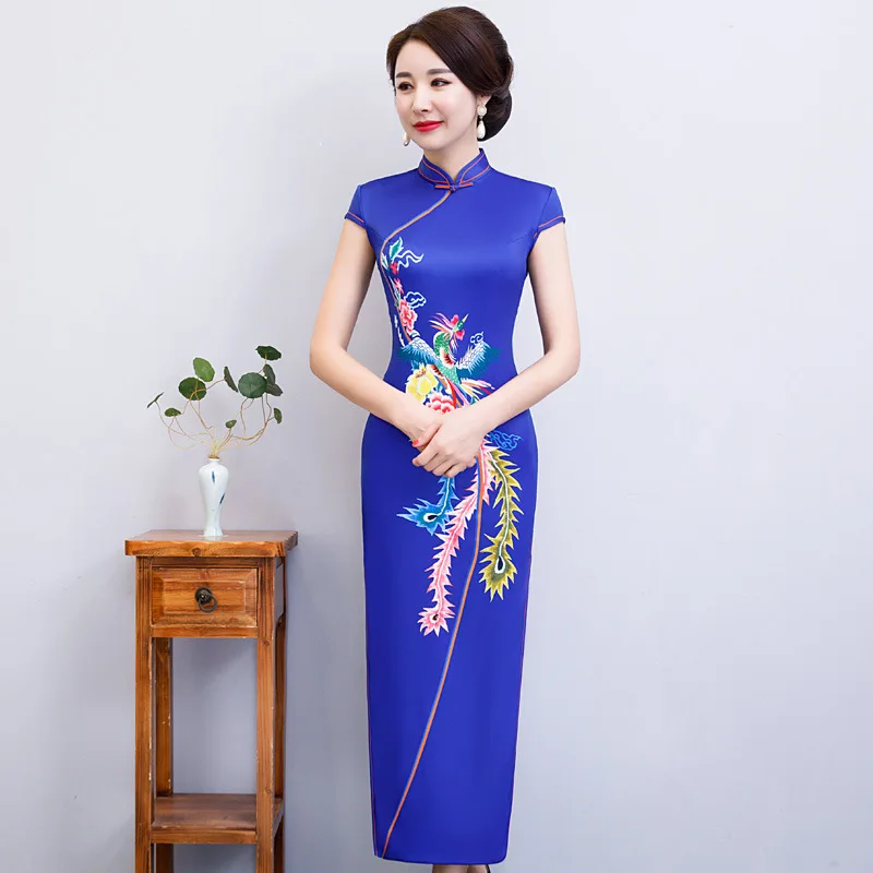 

Cheongsam Long Elegant Dignified Glorious Slim Fit Slimming Catwalks Performance Etiquette Improved Chinese-style Dress GIRL'S